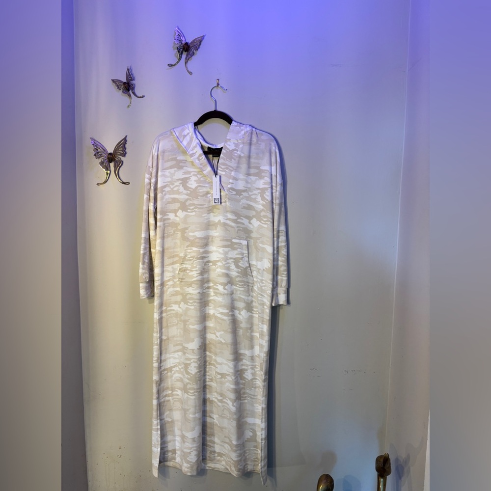 Sanctuary Long Sleeve White Camo Dress